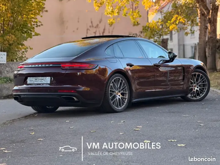 Porsche Panamera 2018 photo 3