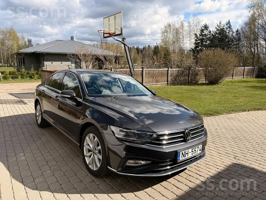 Volkswagen Passat 2022 photo 2