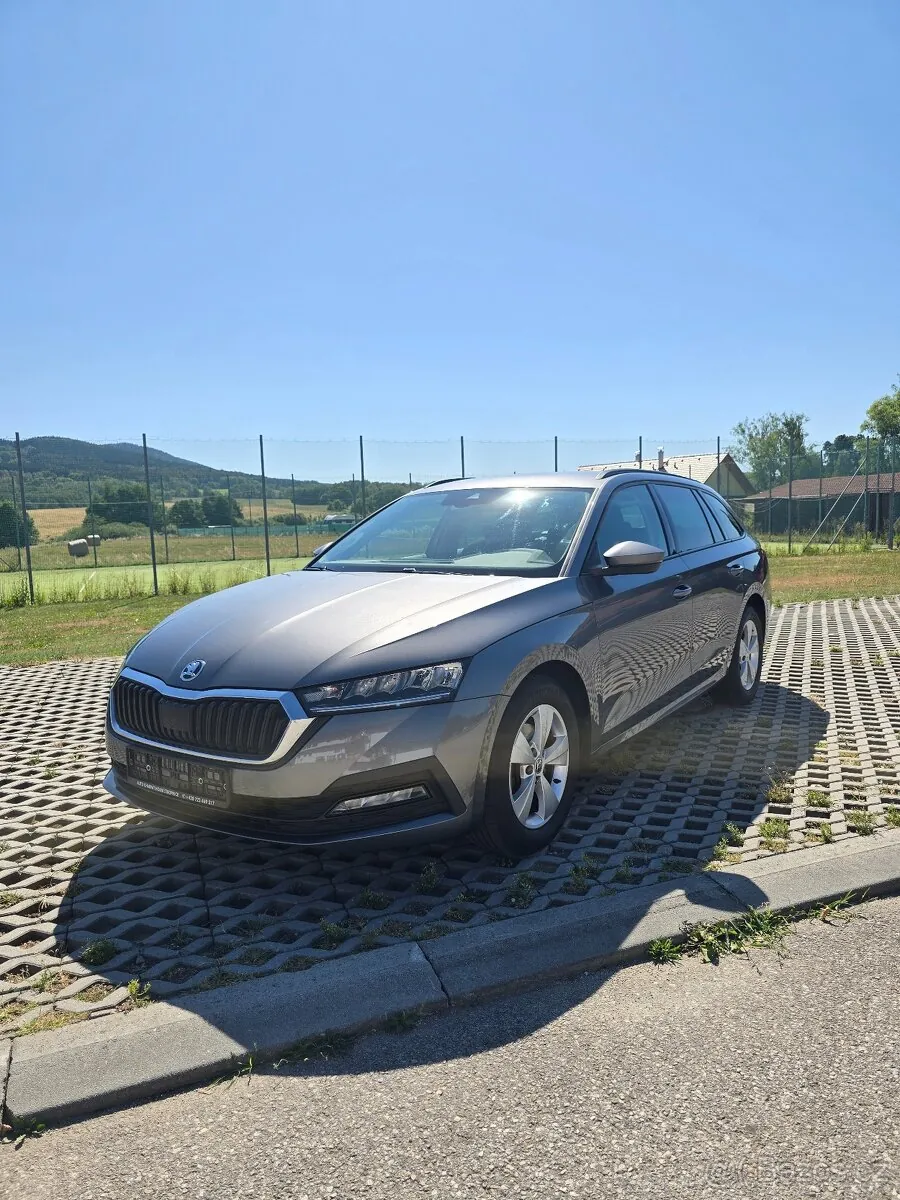 Skoda Octavia 2023 photo 3