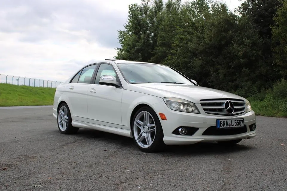 Mercedes-Benz C280