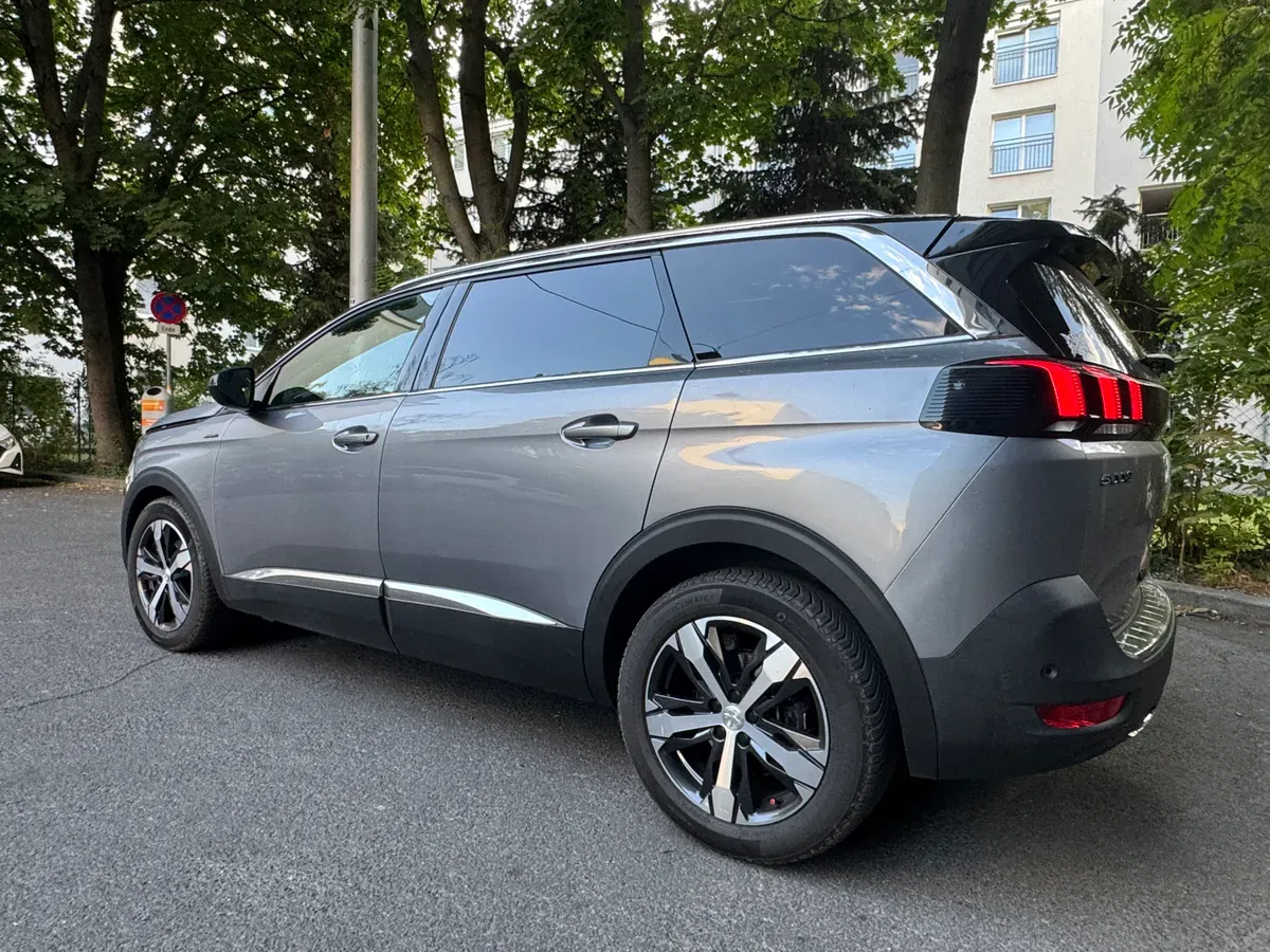 Peugeot 5008 2018 photo 3