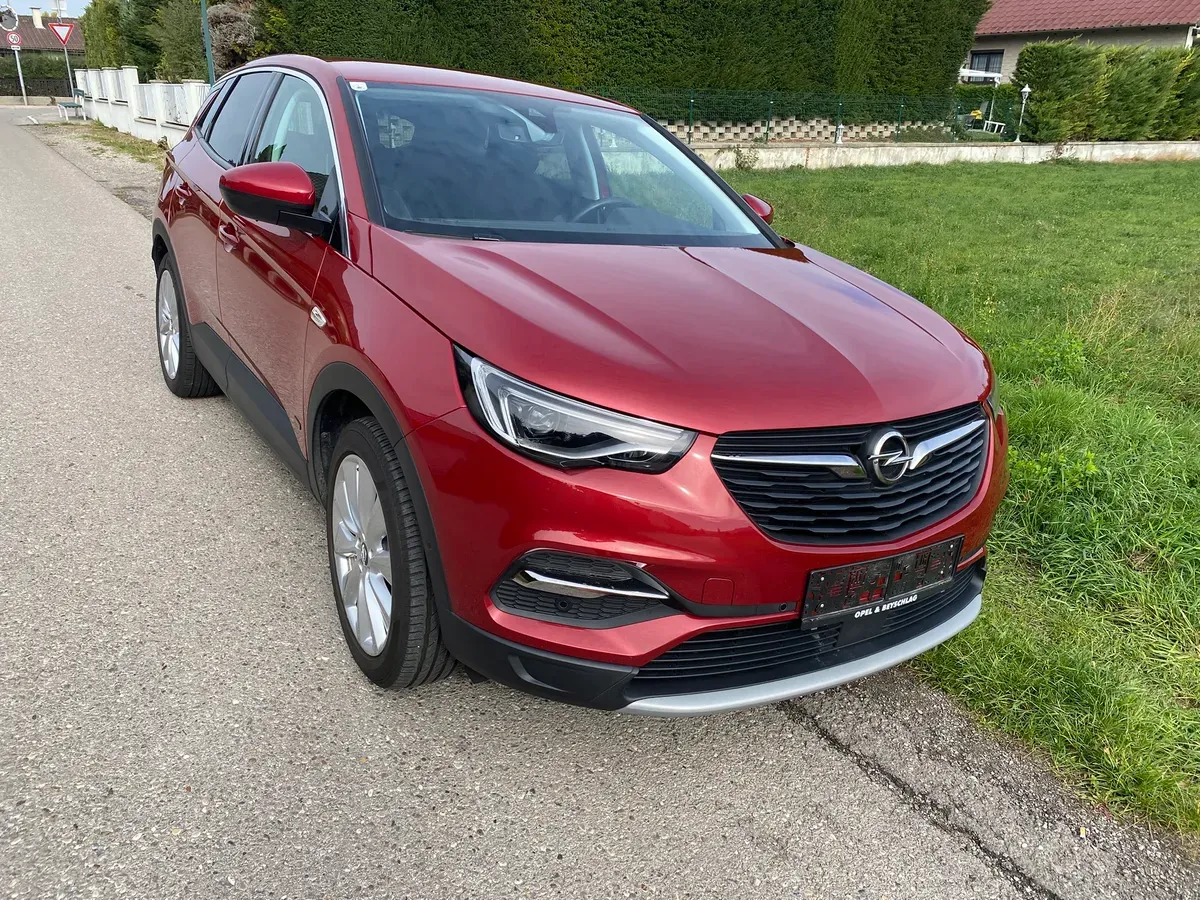 Opel Grandland X 2020 photo 2