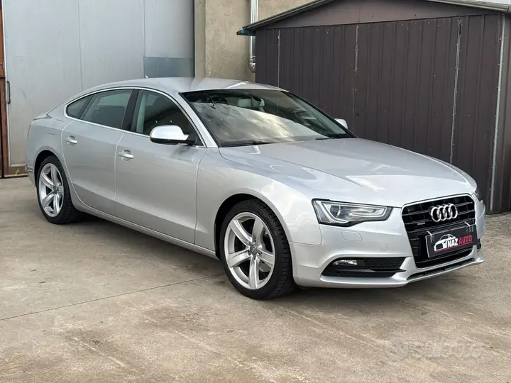 Audi A5 2014 photo 2