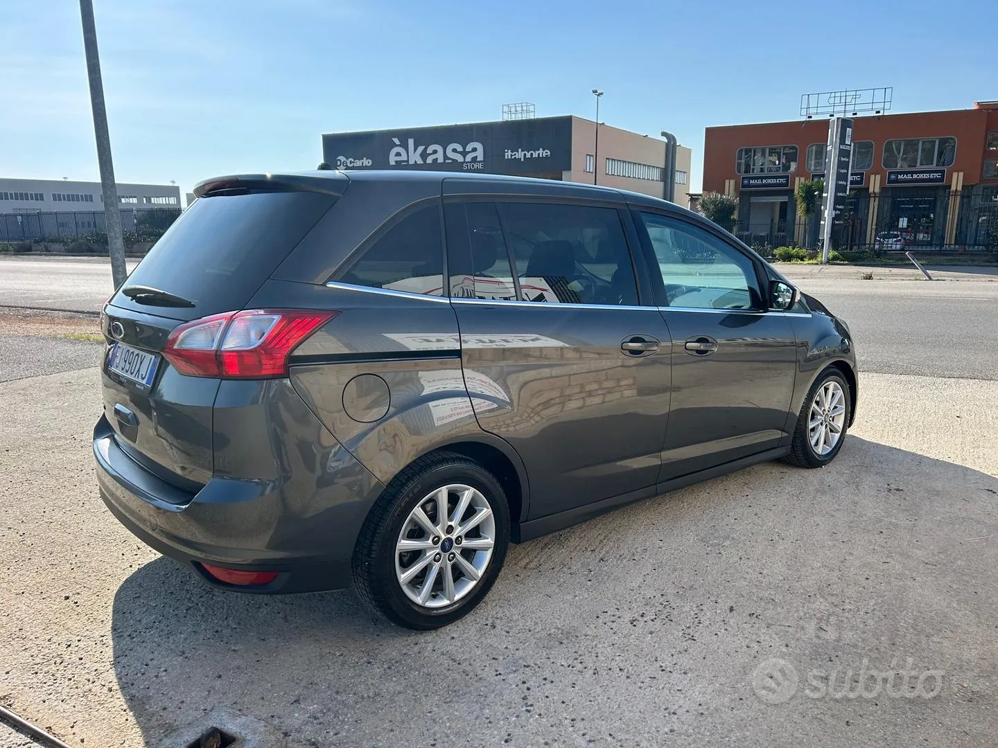 Ford C-Max 2017 photo 4