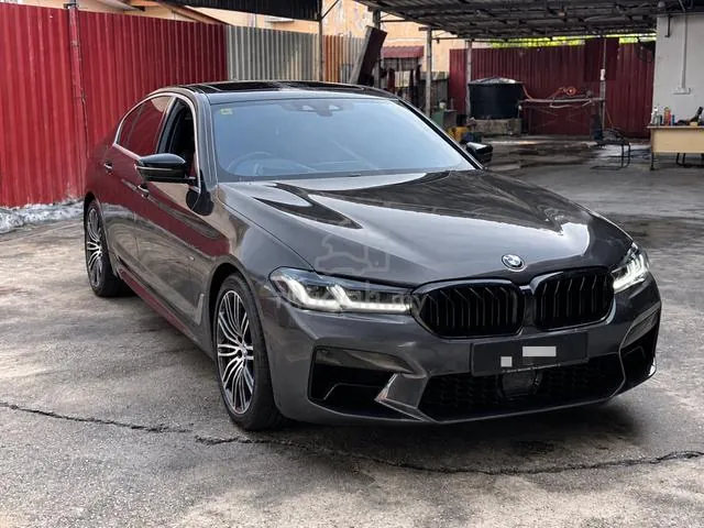 BMW 530I
