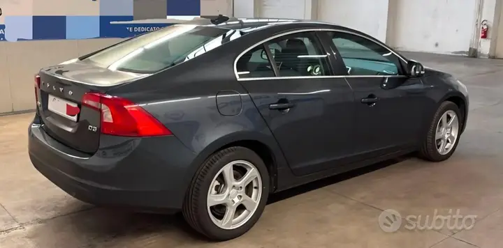Volvo S60 2011 photo 3