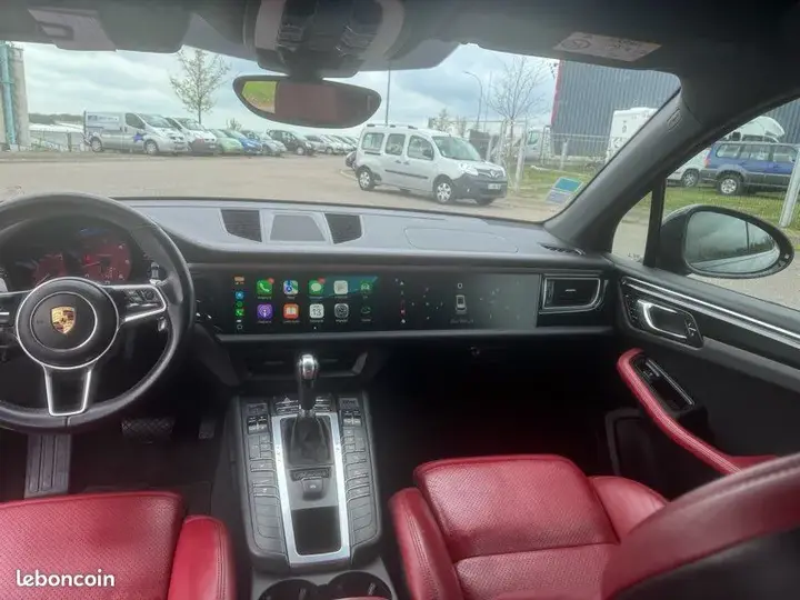 Porsche Macan 2016 photo 2