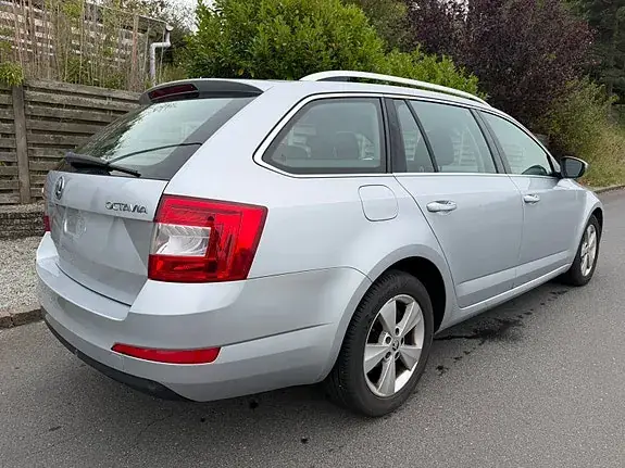 Skoda Octavia 2014 photo 5