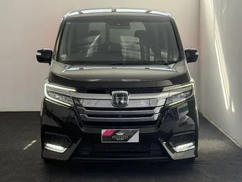 Honda Step Wagon 2018 photo 3