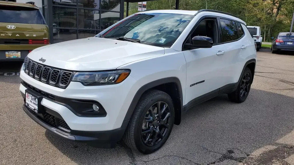 Jeep Compass 2025 photo 2