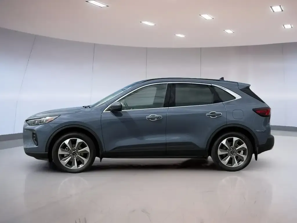 Ford Escape 2024 photo 3