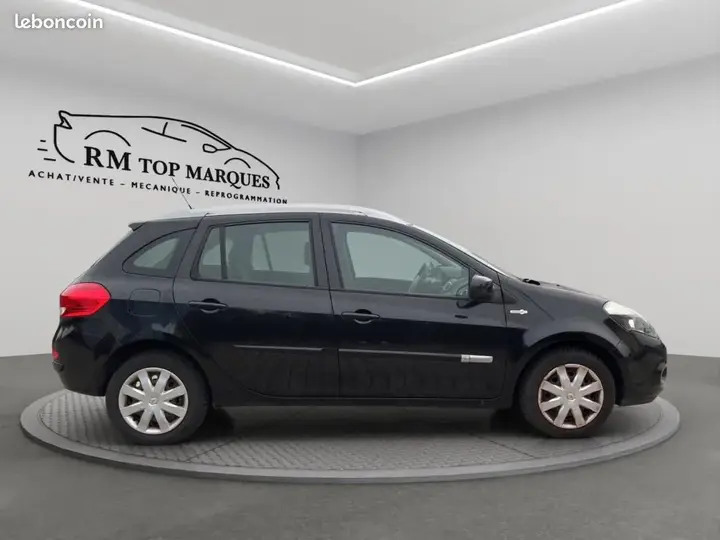Renault Clio 2012 photo 4
