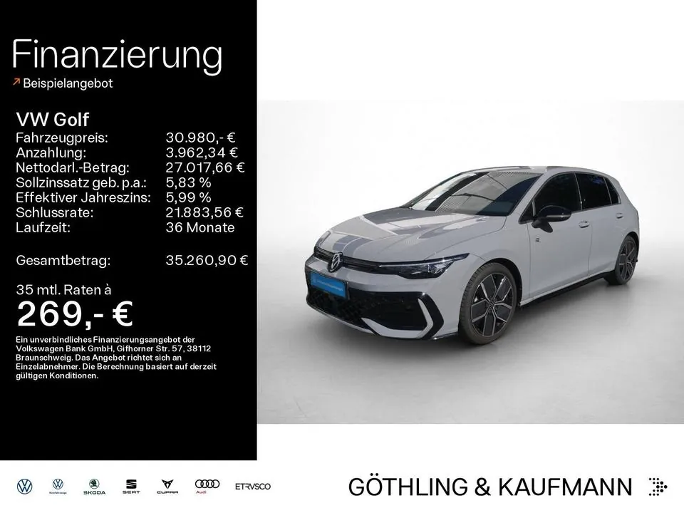 Volkswagen Golf R-Line