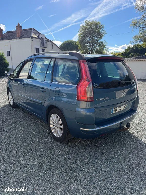 Citroen C4 Picasso 2009 photo 4