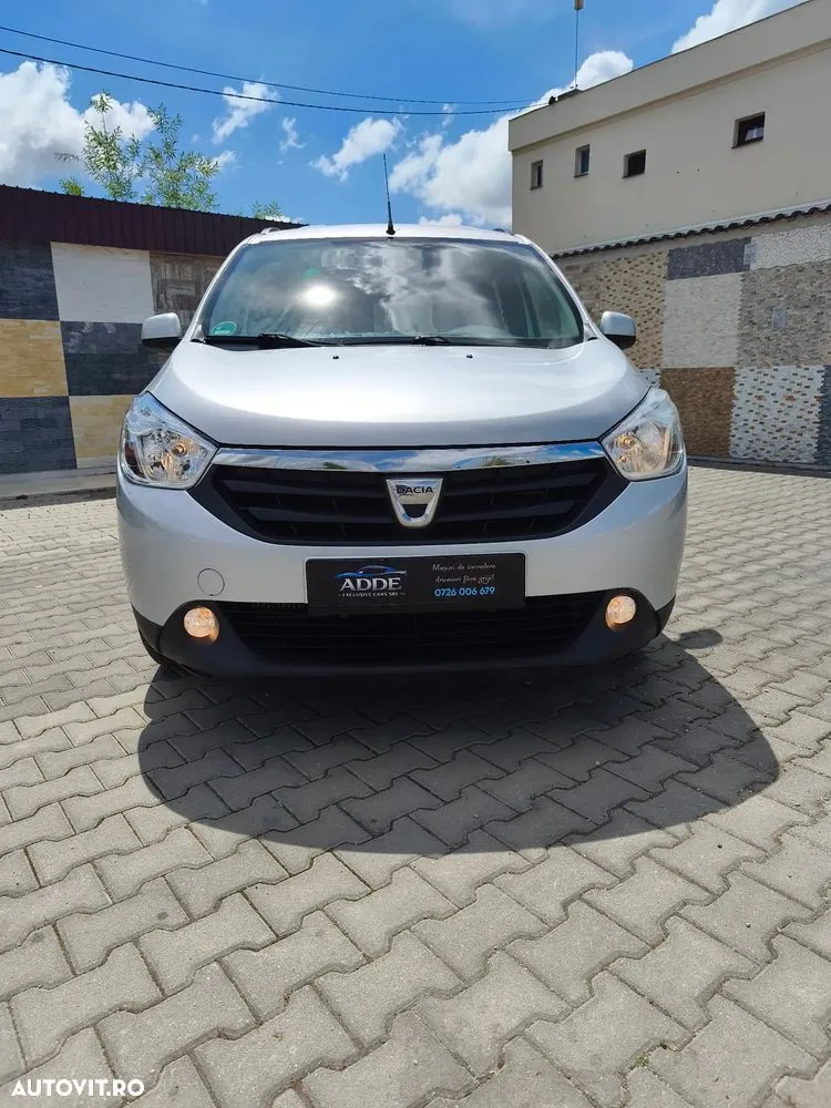 Dacia Lodgy 2013 photo 5