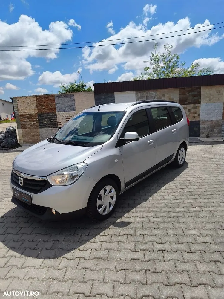 Dacia Lodgy