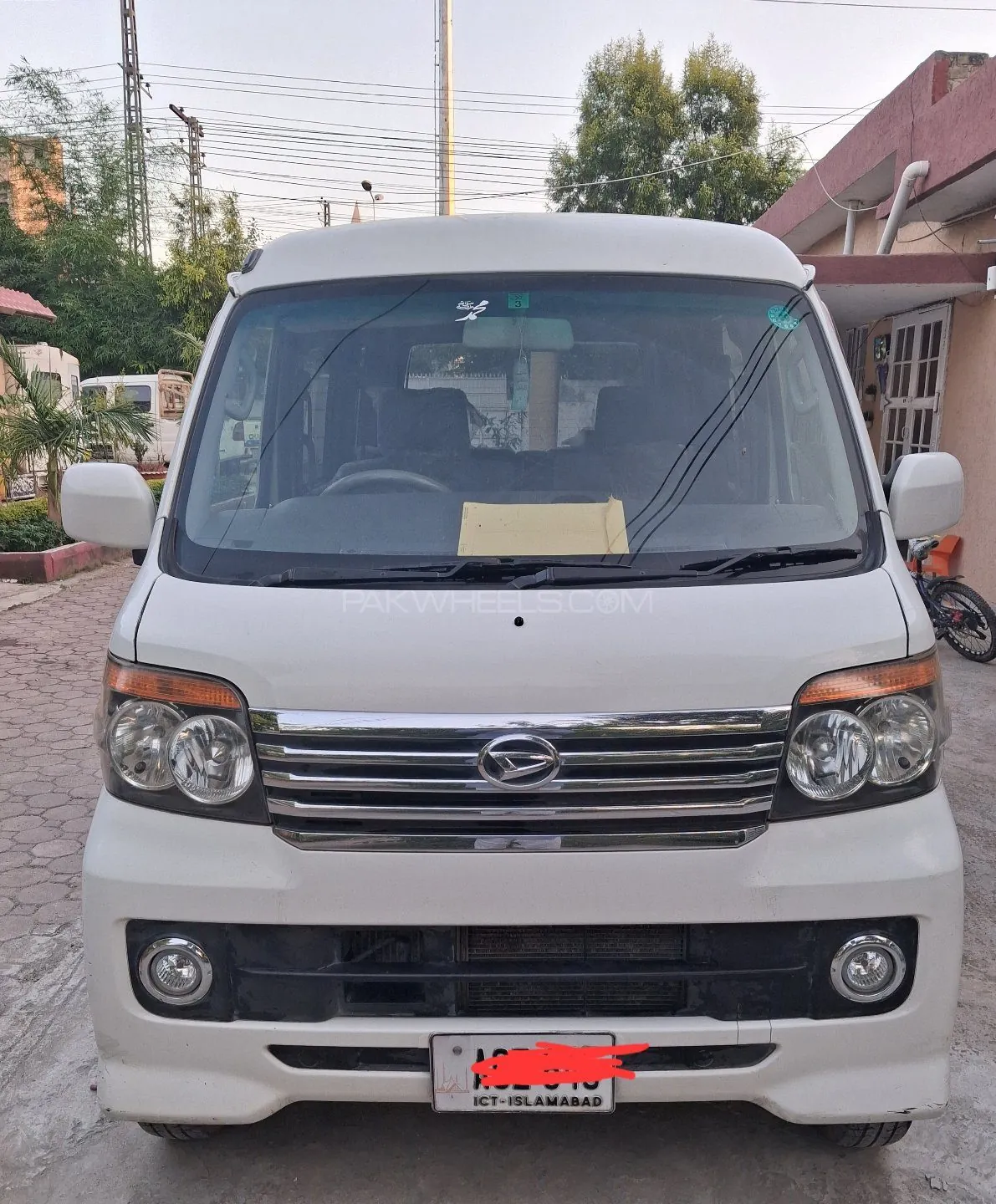 Daihatsu Atrai