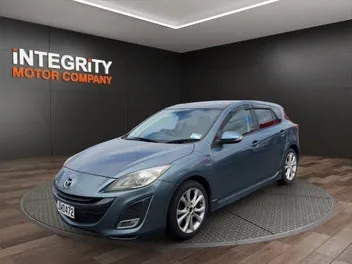 Mazda Axela 2010 photo 4