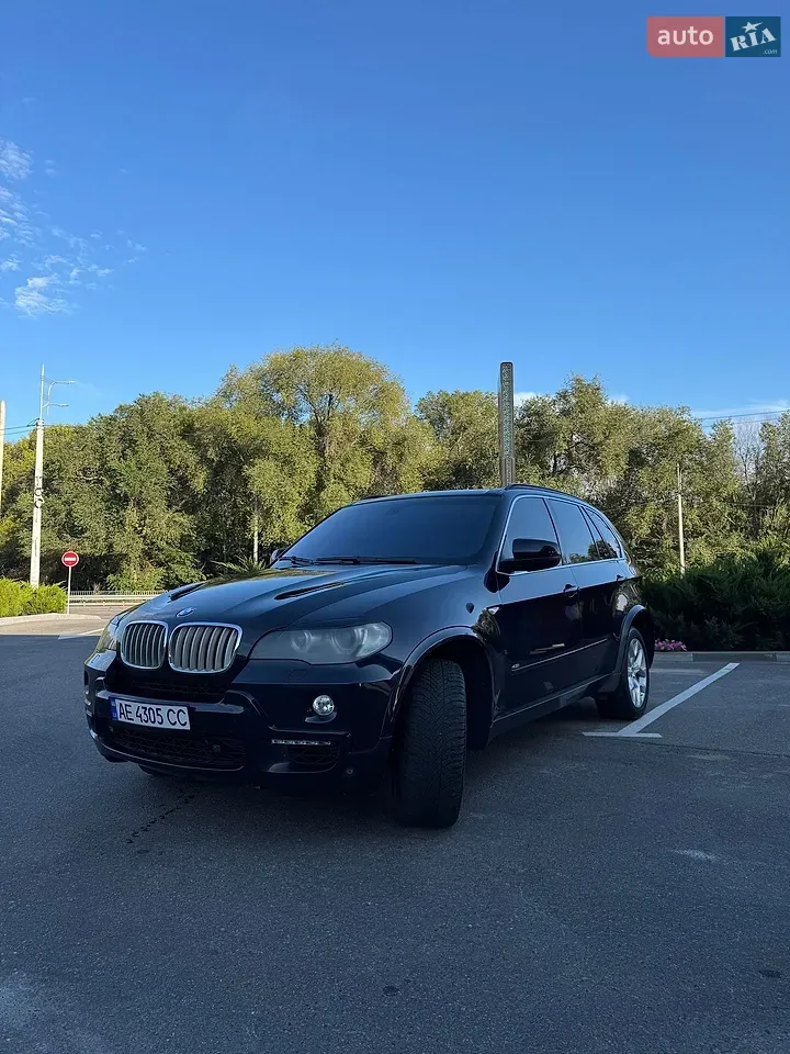 BMW X5 2009 photo 2