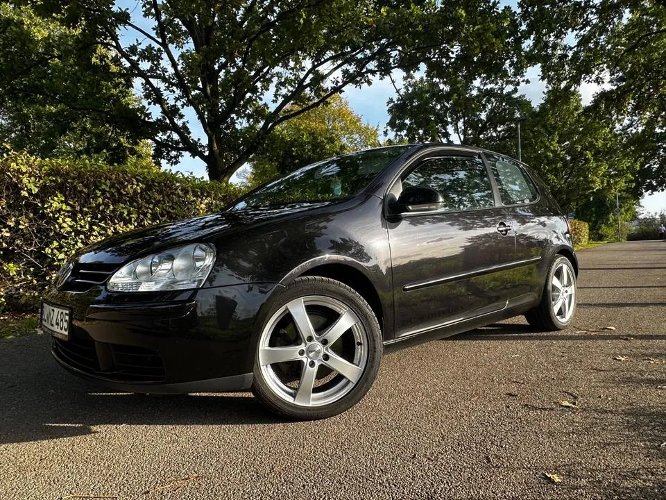 Volkswagen Golf V