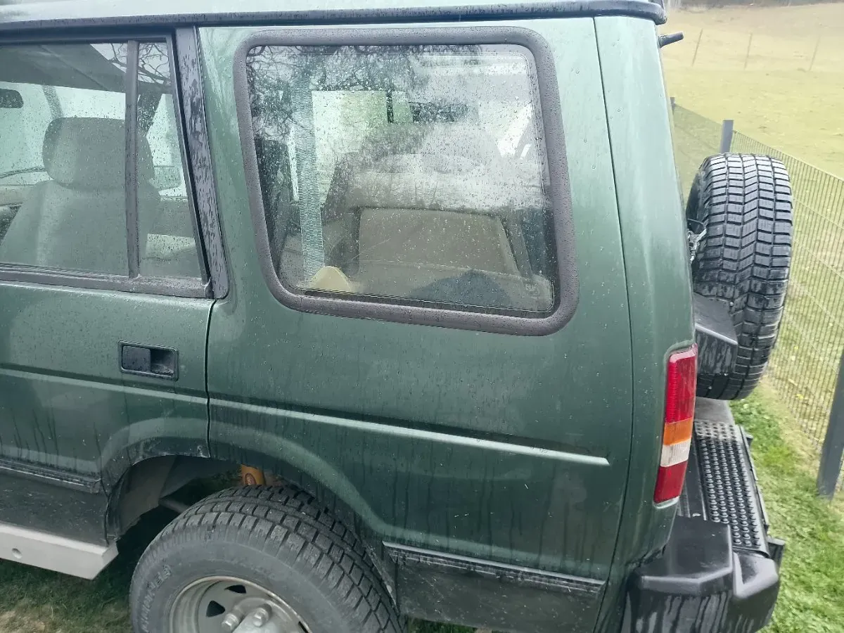 Land Rover Discovery 1994 photo 2