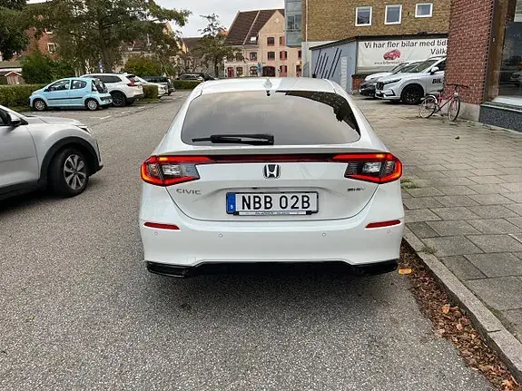 Honda Civic 2026 photo 5