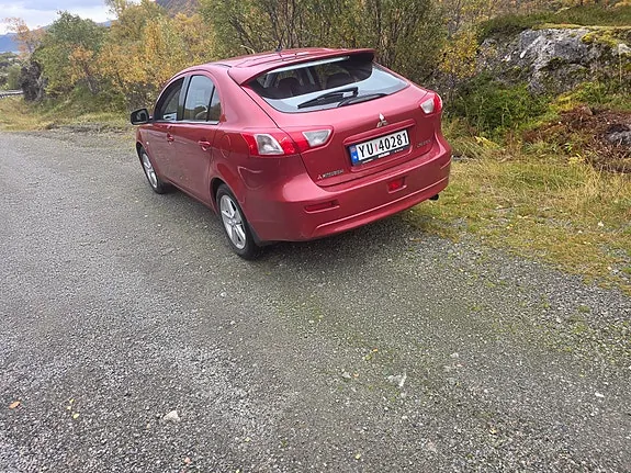 Mitsubishi Lancer 2009 photo 4