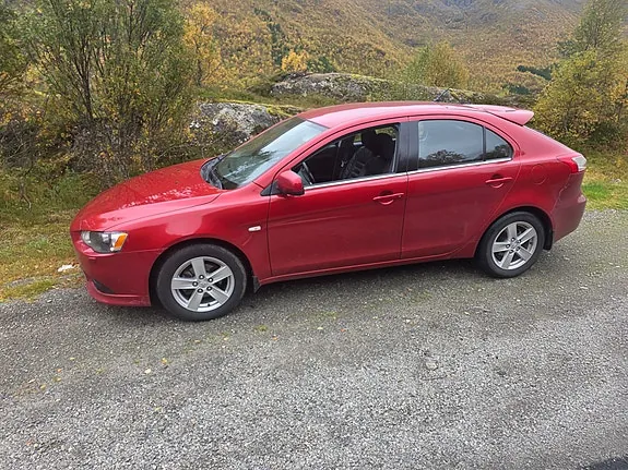 Mitsubishi Lancer 2009 photo 2