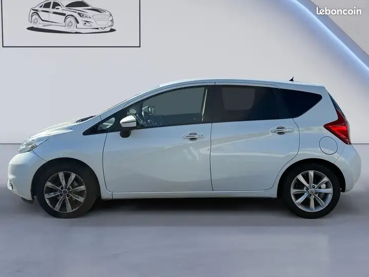 Nissan Note 2015 photo 3