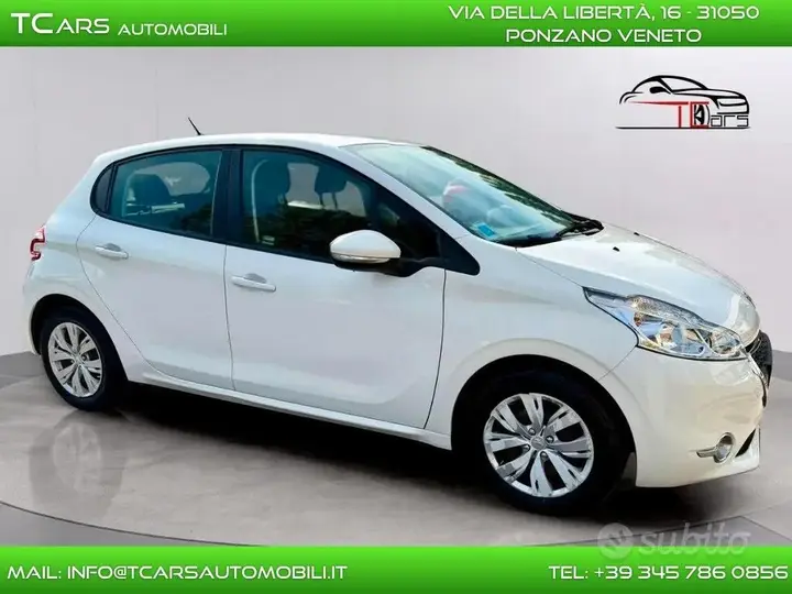 Peugeot 208 2014 photo 3