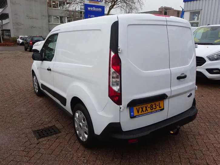 Ford Transit Connect 2023 photo 3