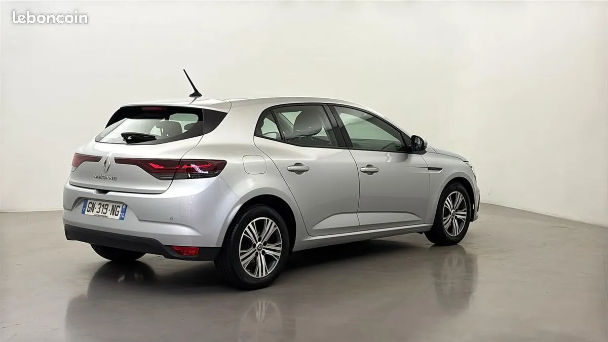 Renault Megane 2023 photo 5