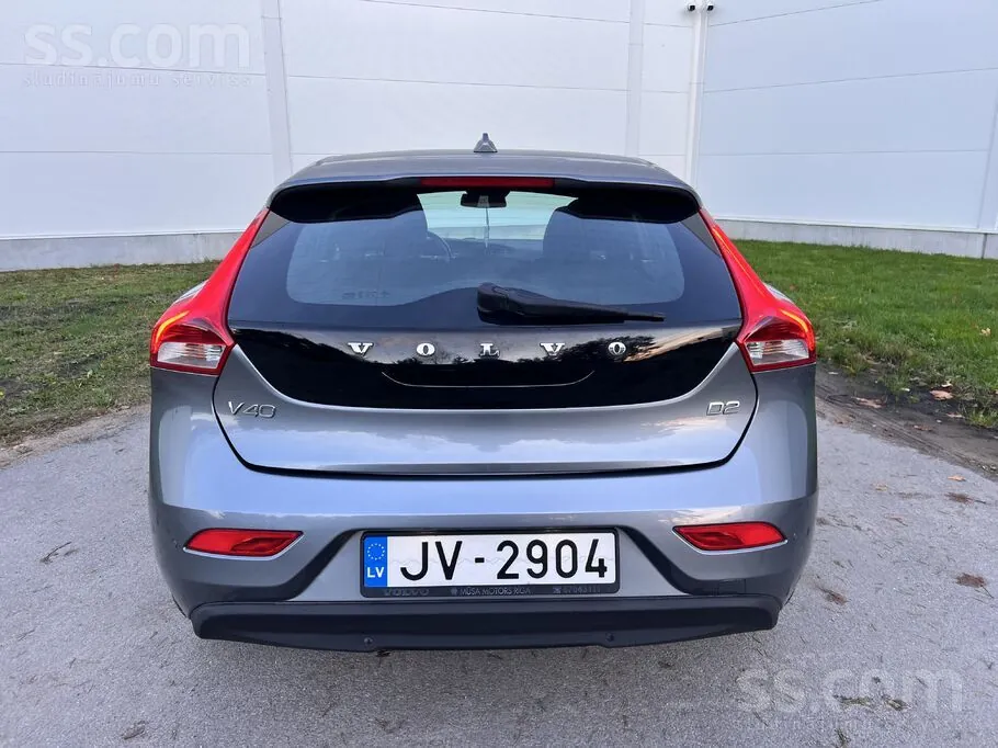 Volvo V40 2015 photo 5