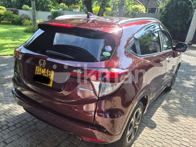 Honda Vezel 2014 photo 2