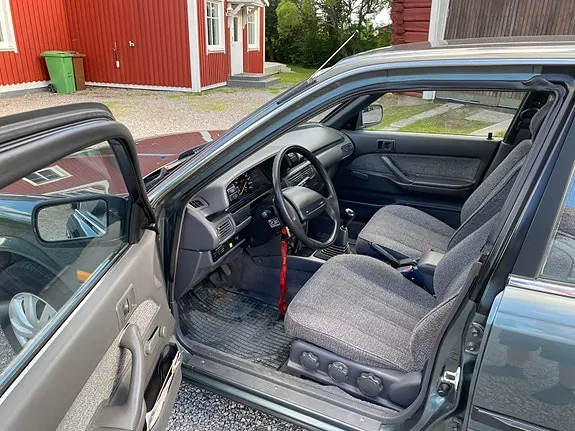 Toyota Camry 1990 photo 3