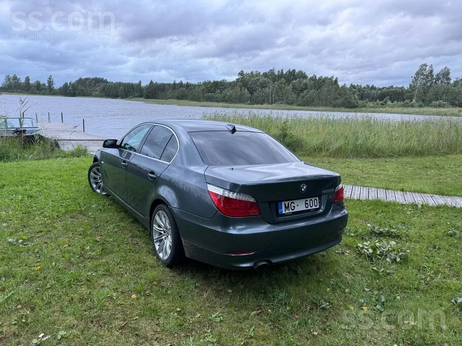 BMW 520 2009 photo 3