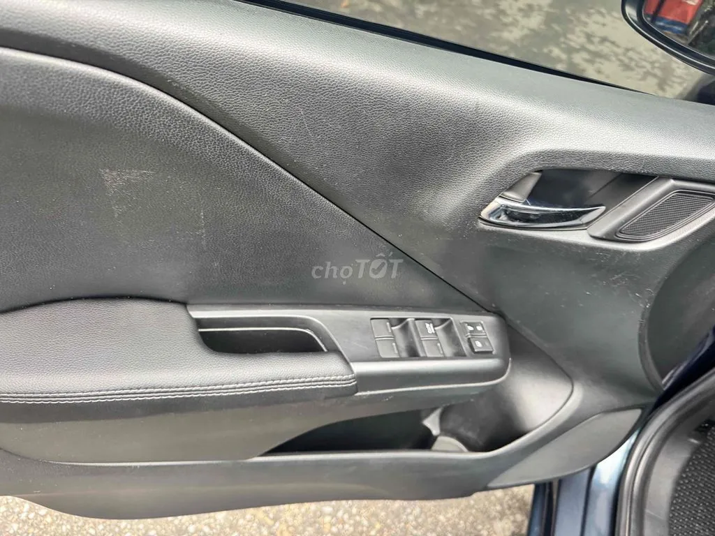 Honda City 2018 photo 4