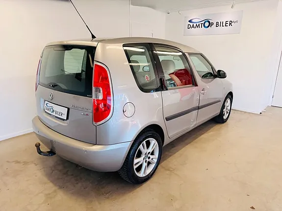 Skoda Roomster 2007 photo 3