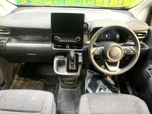 Toyota Sienna Hybrid Z 2024 photo 2