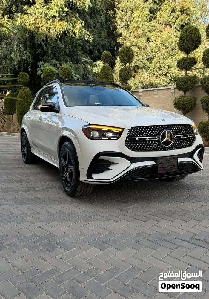 Mercedes-Benz Gle-Class 2023 photo 3
