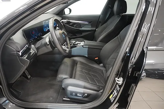 BMW I5 2026 photo 2