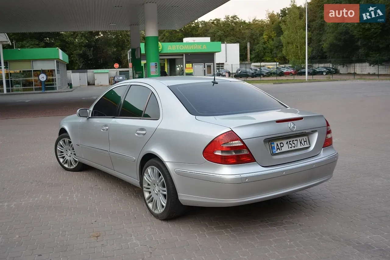 Mercedes-Benz E-Class 2003 photo 5