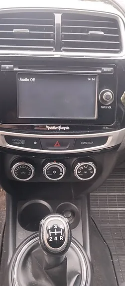 Mitsubishi Asx 2015 photo 2