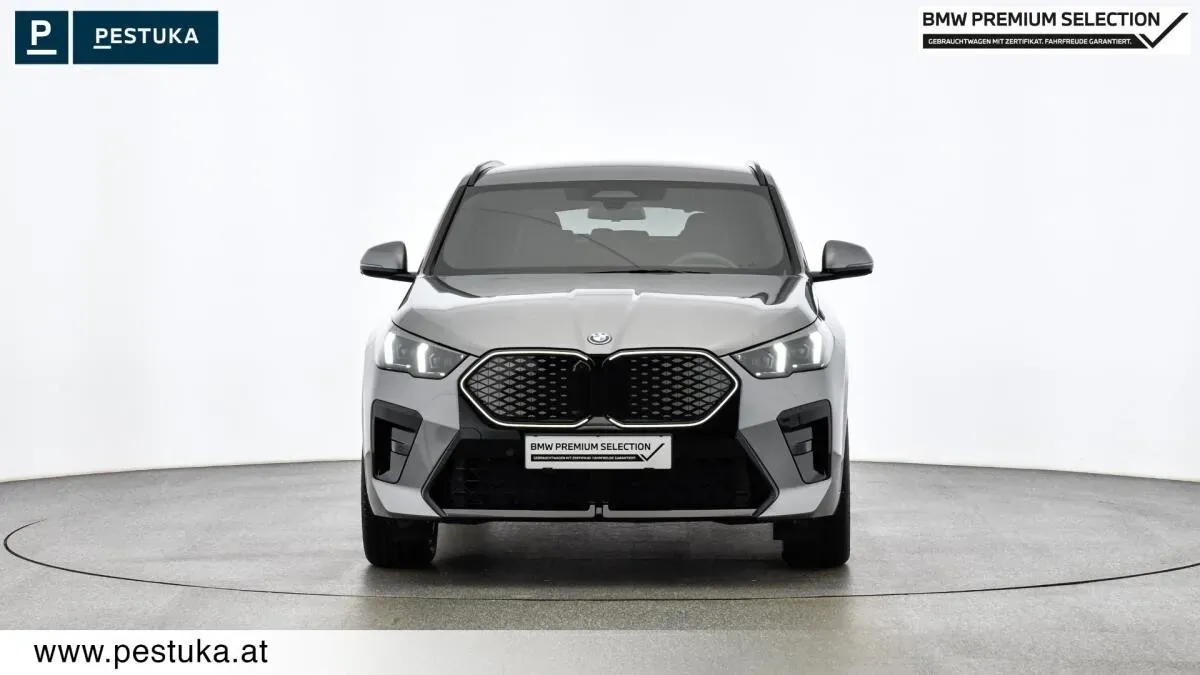 BMW Ix2 2025 photo 2