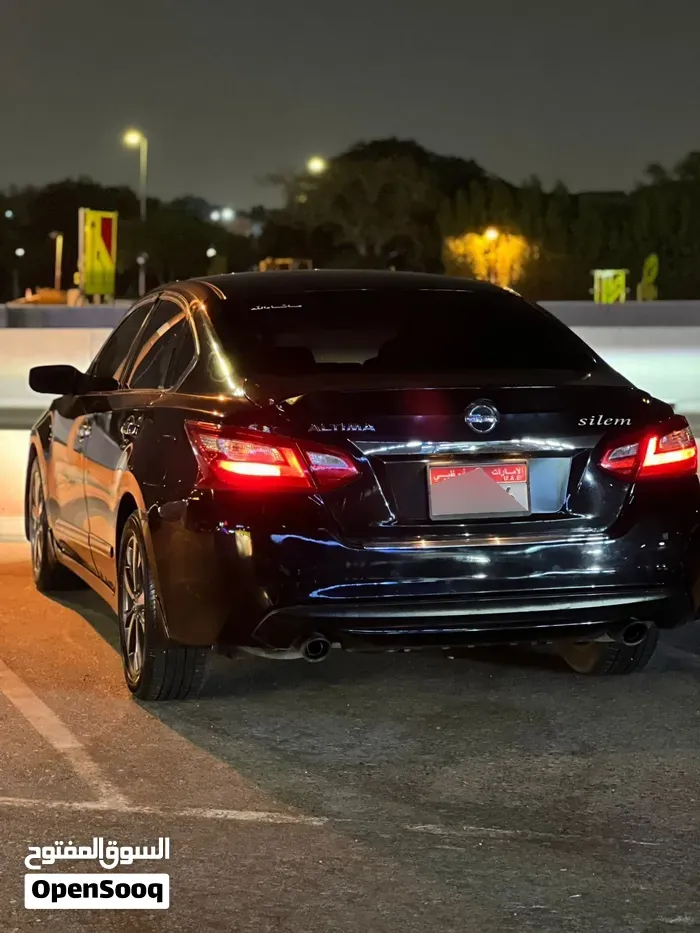 Nissan Altima