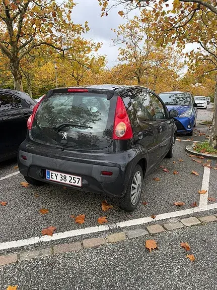 Peugeot 107 2007 photo 4