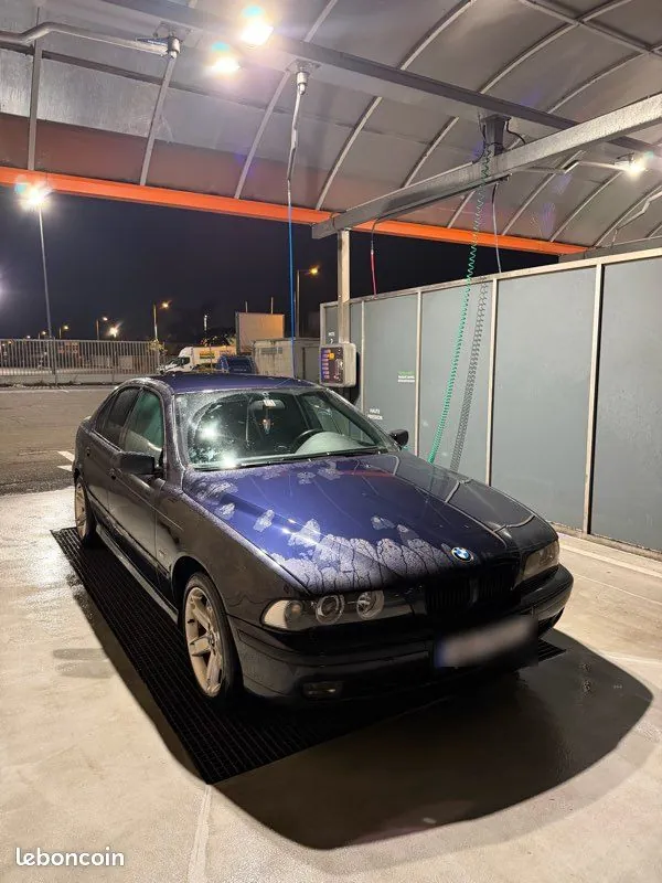 BMW 5 Series 2000 photo 2