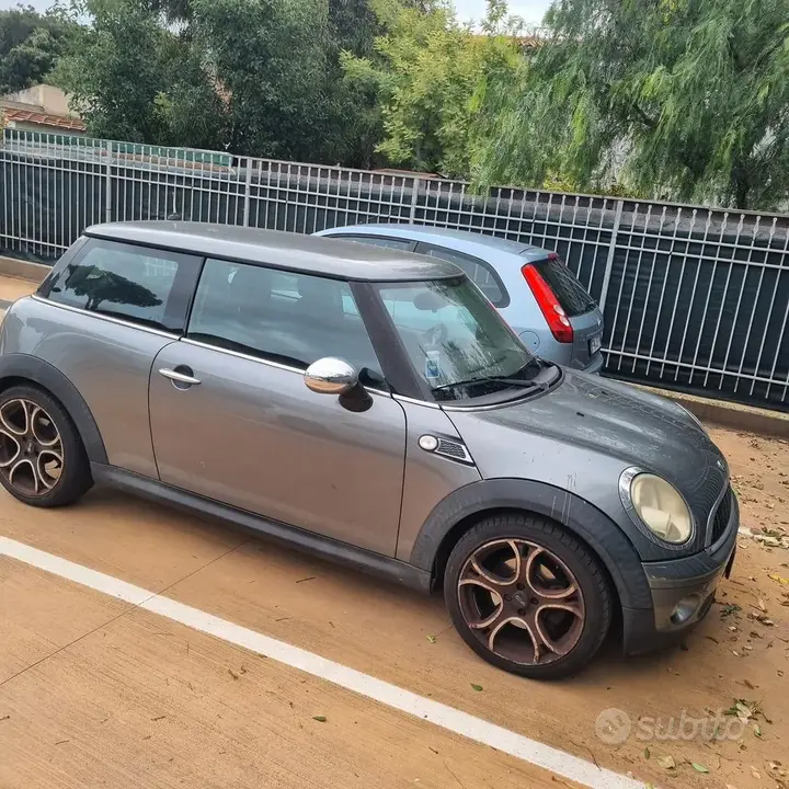 Mini Mini One 2010 photo 2