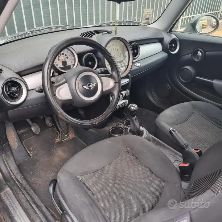 Mini Mini One 2010 photo 5