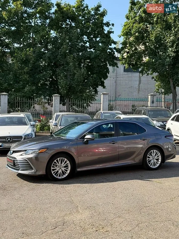 Toyota Camry 2023 photo 4